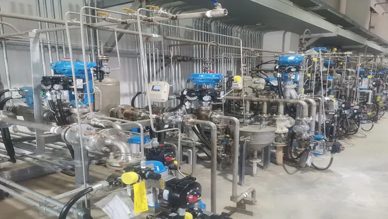Línea de producción totalmente automatizada y controlada por instrumentos