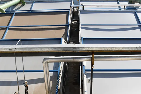 Sistema biológico de tratamiento de aguas residuales